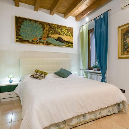 Appartement Fairy Studio In Vérone Extérieur photo