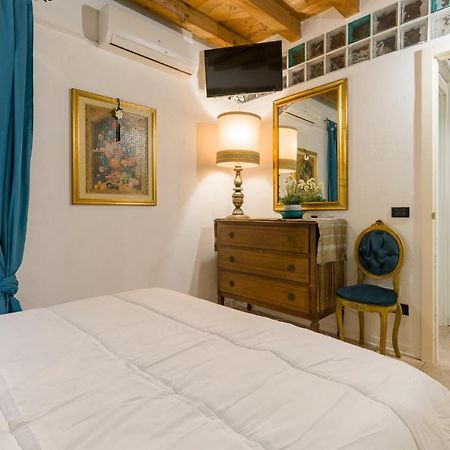 Appartement Fairy Studio In Vérone Extérieur photo