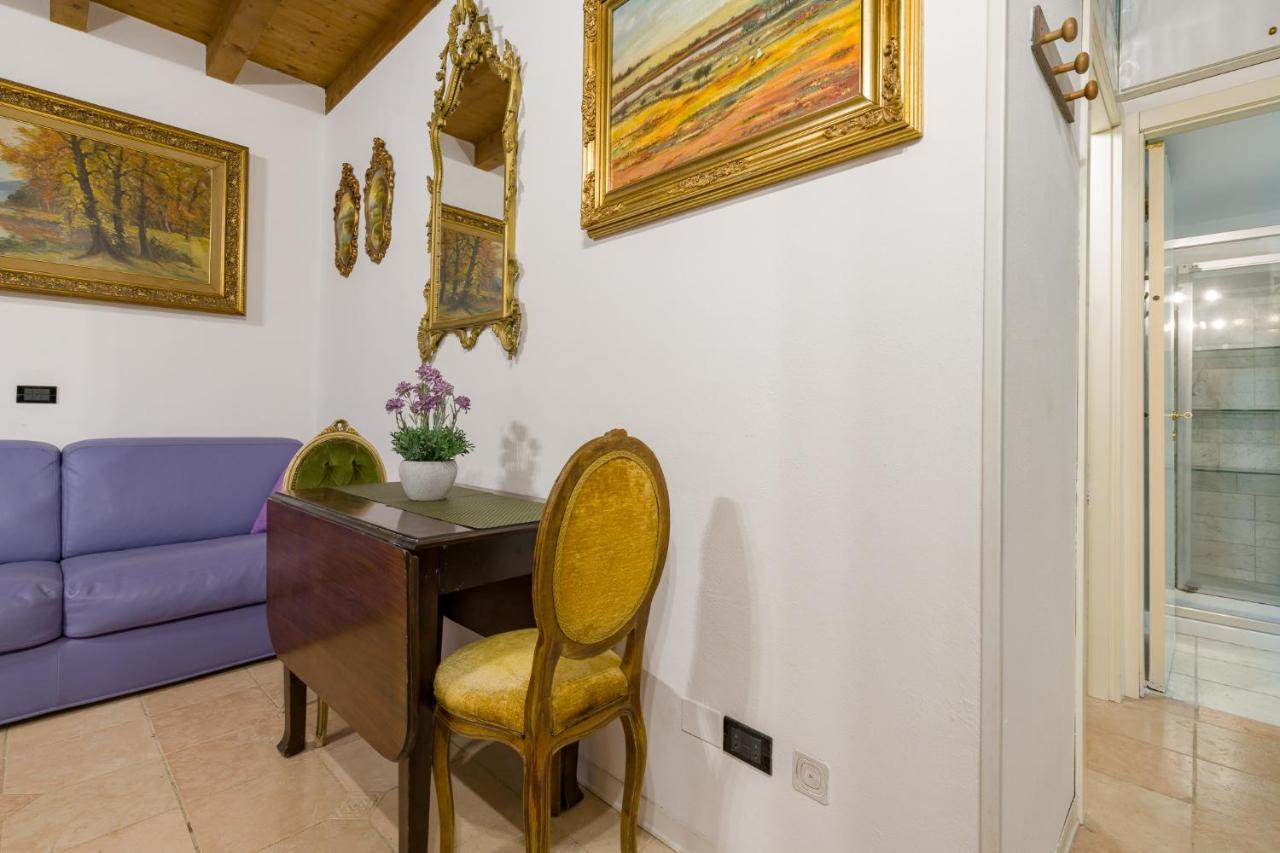 Appartement Fairy Studio In Vérone Extérieur photo
